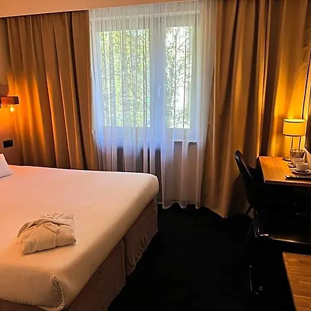 Hotel Amber Blue Wellness & *