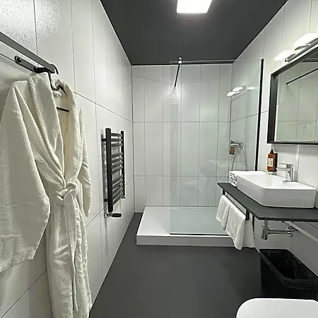 Amber Blue Wellness & Hotel *
